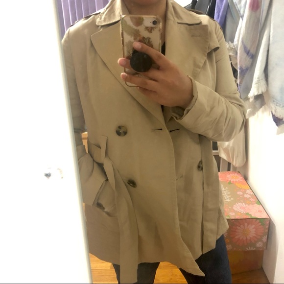 Beige lightweight short trench coat/Jacob/Size S - Picture 6 of 8